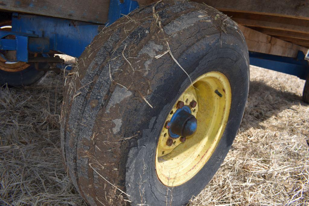 Wooden Flatbed with Running Gear