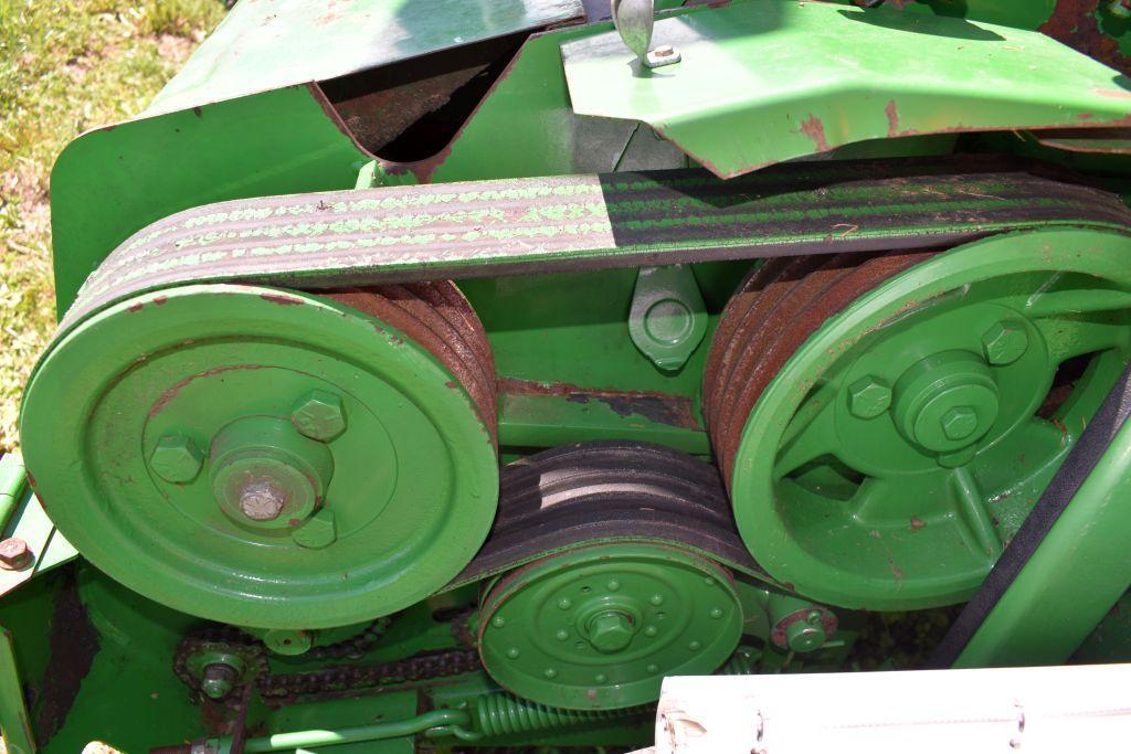John Deere 3975 Forage Harvester, IntelliGuard, 1000PTO, Hydraulic Spout, 21.5-15.1 Tires,