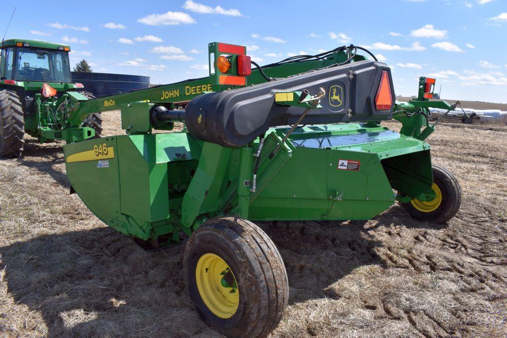 John Deere 946 MoCo, 2pt. Swivel Hitch, 13', Steel Rolls, 1000PTO, SN: CCC380224