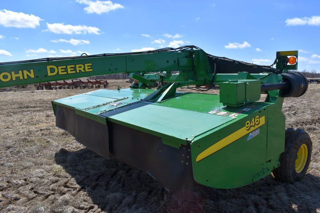 John Deere 946 MoCo, 2pt. Swivel Hitch, 13', Steel Rolls, 1000PTO, SN: CCC380224