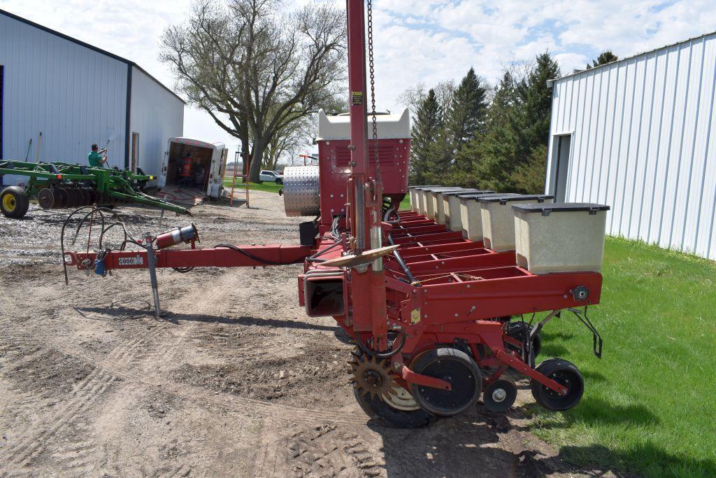 Case IH 950 Cyclo Air Planter, 8 Row 30", PTO Pump, Corn & Soybean Drums, Central Fill, Yetter