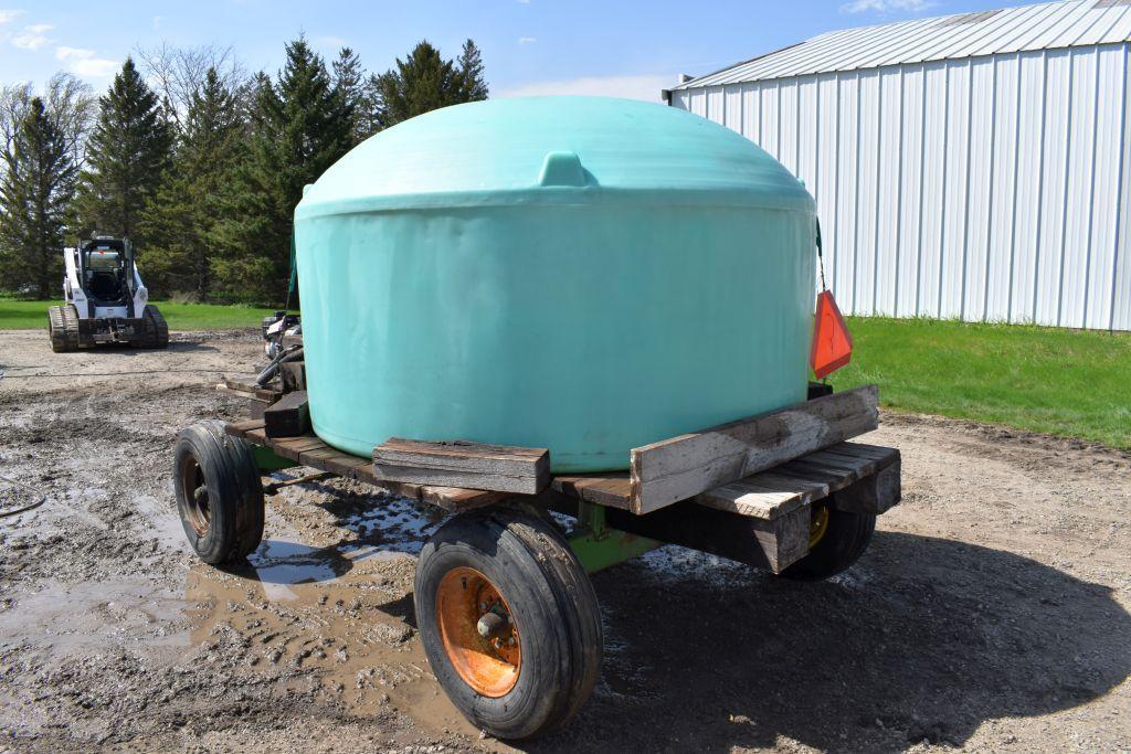 1100 Gallon Poly Tank, Chemical Inductor, Like New B&S XR550 Motor & Pump, John Deere 1065