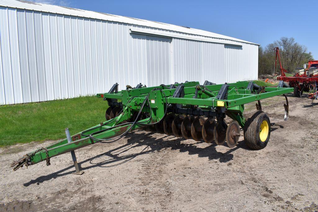 John Deere 714 Disk Chisel Plow, 9 Shank, 12', Buster Bar, Depth Control, SN: X001835