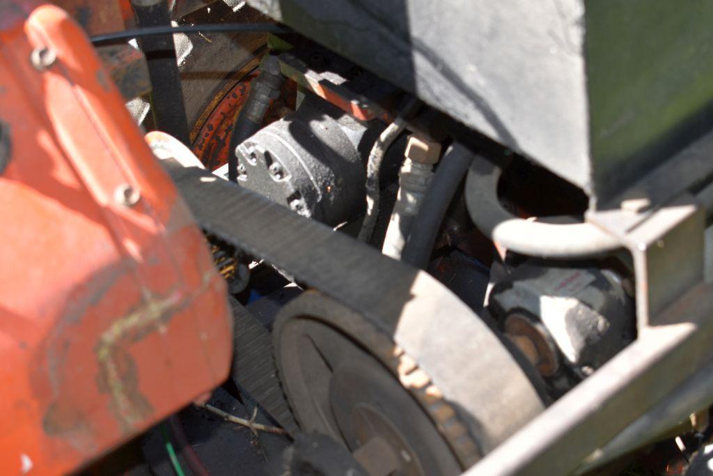 Shop Built Articulating Front End Loader, Wisconsin B-4 Engine, 4 Speed Trans, Will Run And Drive