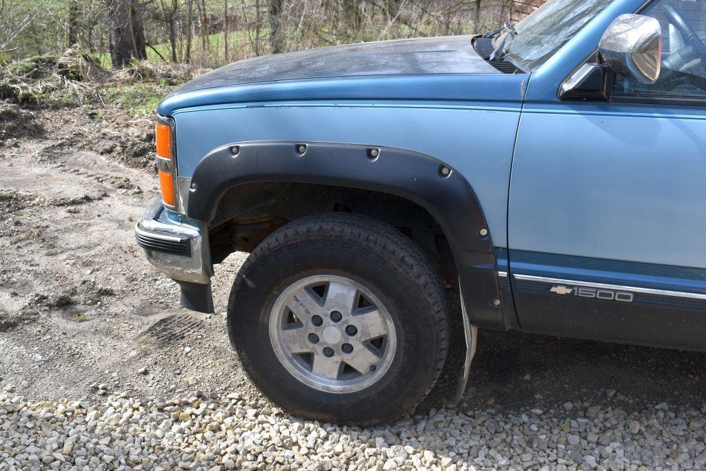 1991 Chevy Pickup, 4x4, 5.0L V8, Auto, Power Windows And Locks, Reg Cab, Long Box, 78,743 Miles