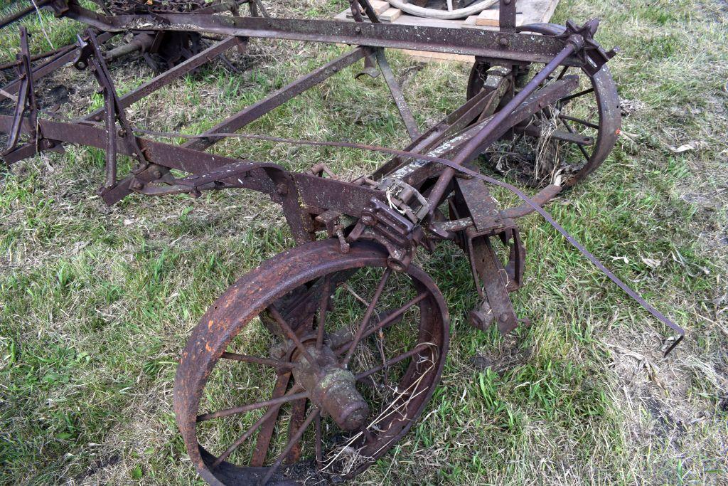 (2) vintage steel wheeled manure spreaders for parts or repair