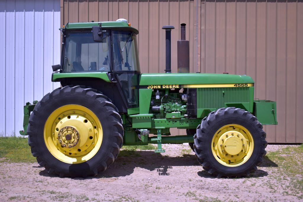 John Deere 4555 MFWD Tractor, 6083 Hours, 15 Speed Power Shift, 480/80R42 Axle Duals,