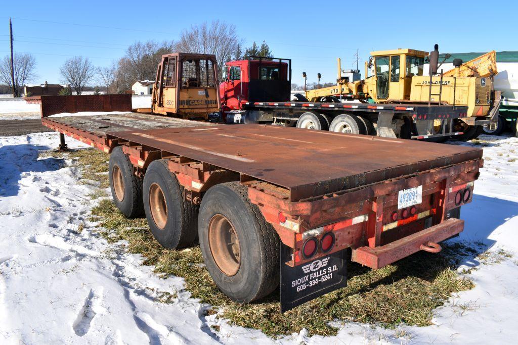 1978 Delta Step Deck Semi Trailer 41' x 96" Tri Ae