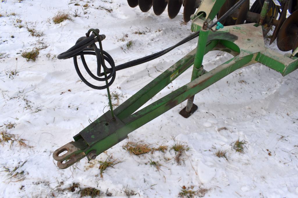 John Deere 630 Disc, 15', 22 ' Blades, Scrapers