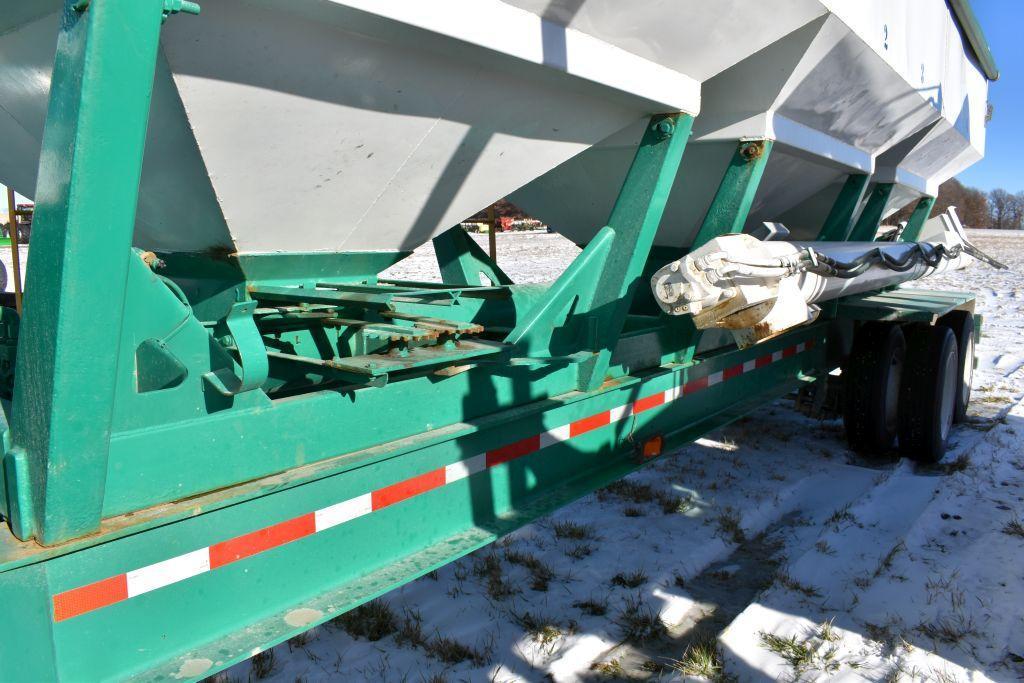 2010 Behnke 24 Ton Fertilizer Tender Semi