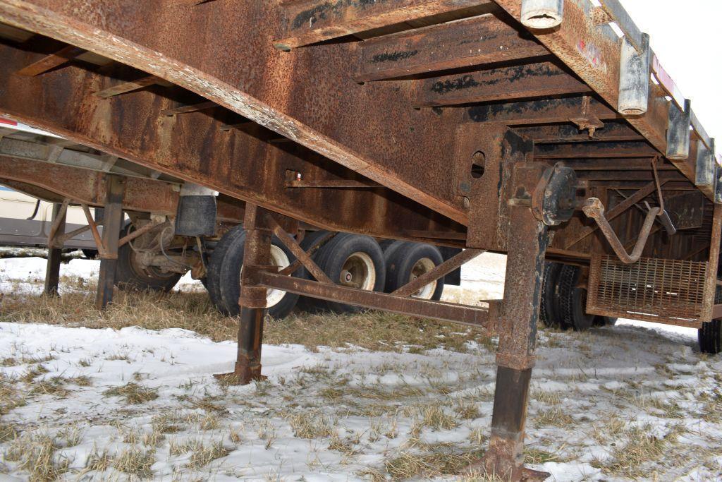 1997 Trim Semi Flat Trailer, 36'x102", Spring Ride