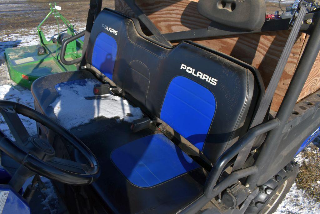 2011 Polaris Ranger 800XP, 4WD, Roll Bars,