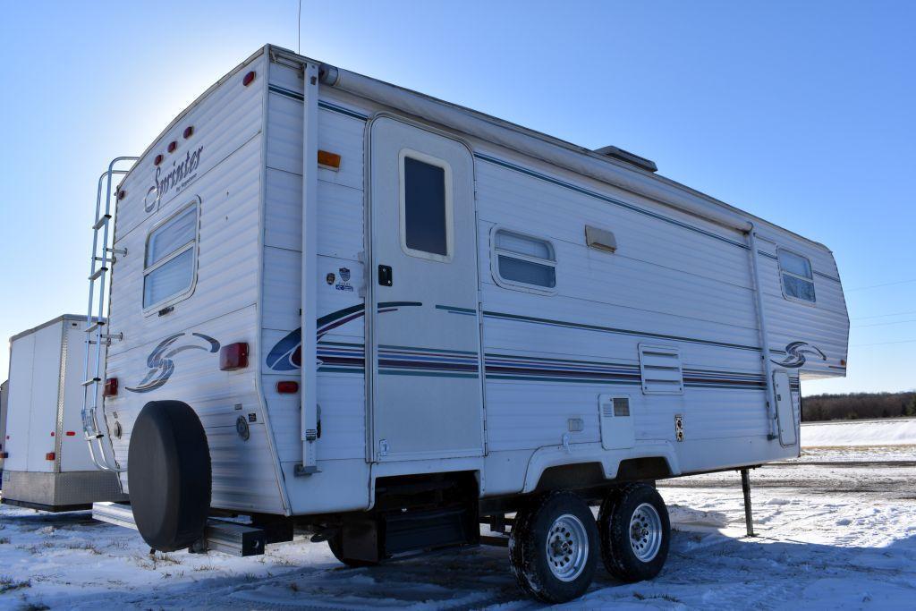 2000 Sprinter 26' Gooseneck Travel Trailer, Tander