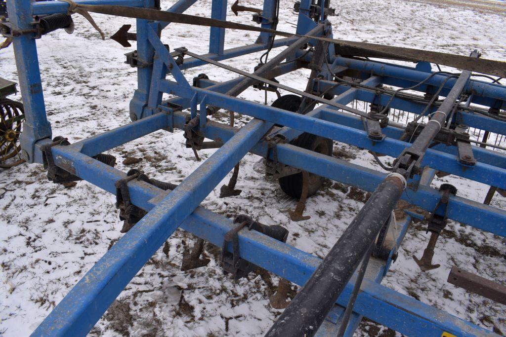 DMI Tiger Mate TMDF 32.5' Field Cultivator, 3 Bar8