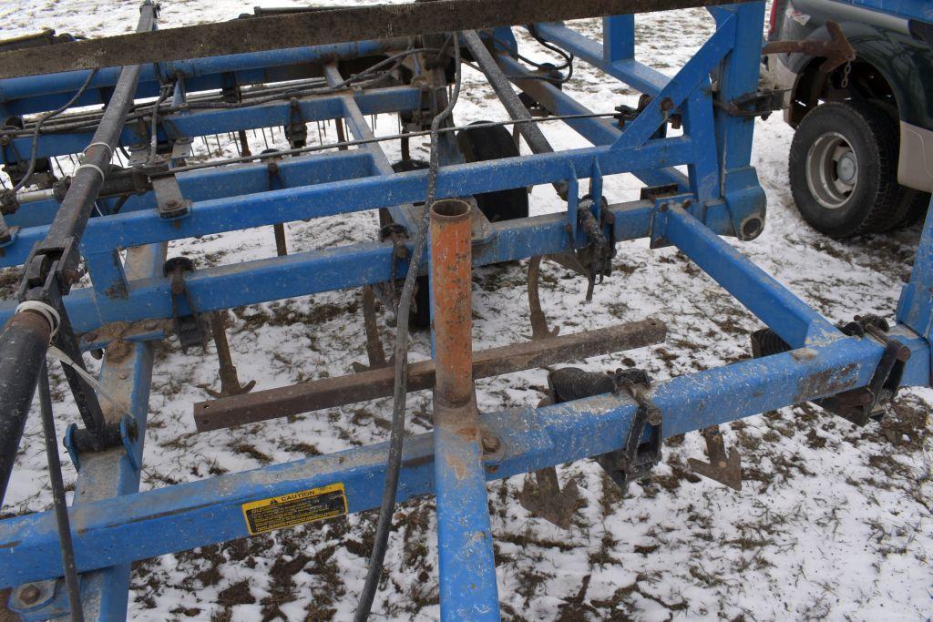 DMI Tiger Mate TMDF 32.5' Field Cultivator, 3 Bar8