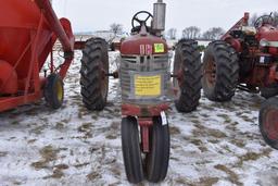 Farmall 350, Gas, NF, 540PTO, 13.6x38 Tires, Dua