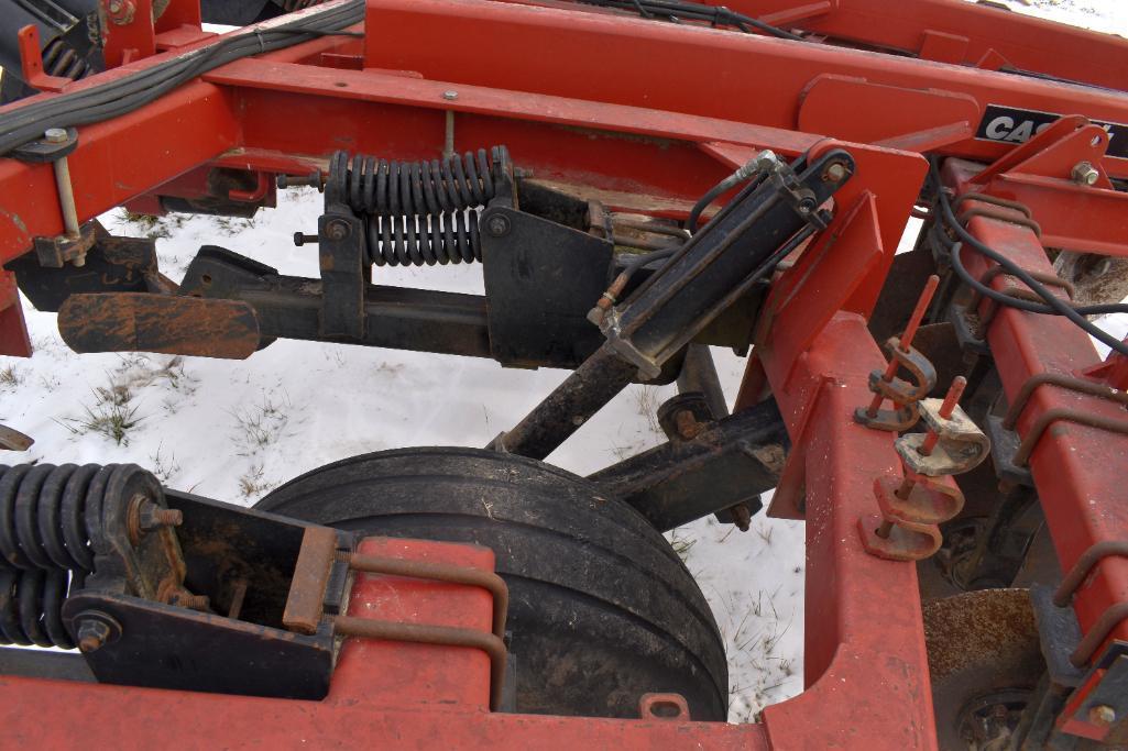 Case IH 730B Ripper, 7 Shank, Double Disc Front,