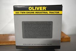 SpecCast Limited Edition Oliver Highly Detailed 880 Twin Engine Industrial Tractor with Box, 1/16