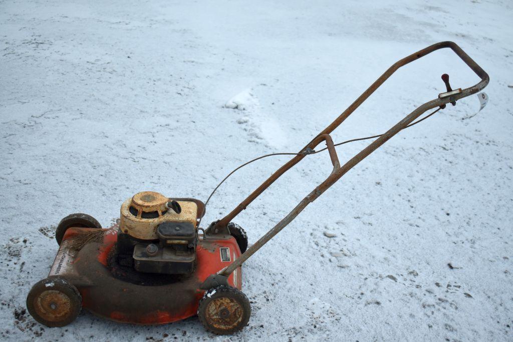 Vintage Allis Chalmers Push Mower, B&S Engine Free, 19" Deck, ID No. 1690386 003636