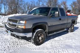 2003 Chevy 2500HD, Duramax 6.6L, 226,362 Miles, Ext. Cab, Gooseneck Hitch, Aux. Fuel Tank,