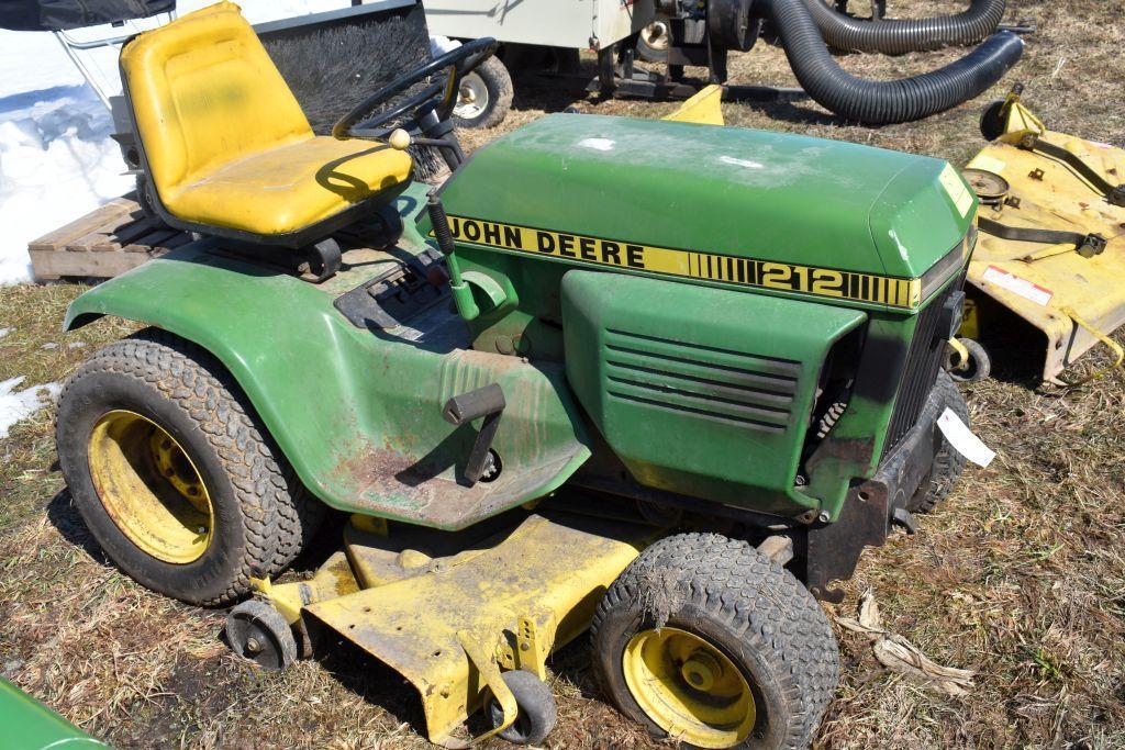 John Deere 212 Garden Tractor, 47" Deck, Electric Deck Lift, SN 0212H 098020M, Unknown Condition