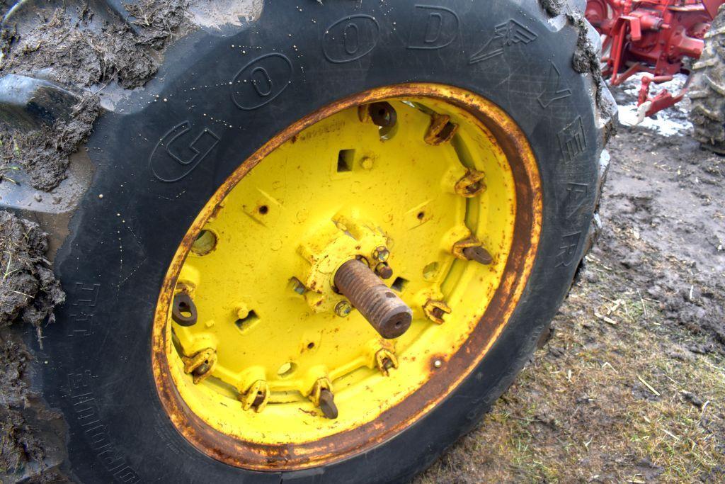 John Deere 3020 Gas Tractor, 1517 Hours Showing, 16.9x34 Tires, 2 Hyd., WF, Rock Box, New Style