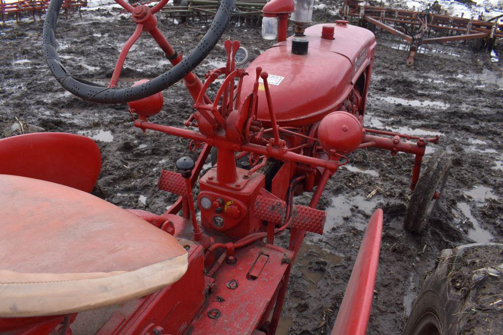 Farmall Super C Tractor, WF, Fast Hitch, 11.2x36 Tires, SN 172549, Motor Free, Non Running