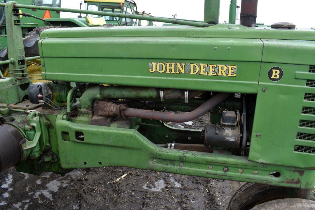 John Deere B Style Tractor, Electric Start, 11.2x38 Tires, Aux. Hyd., SN Unlegible, Motor Free,