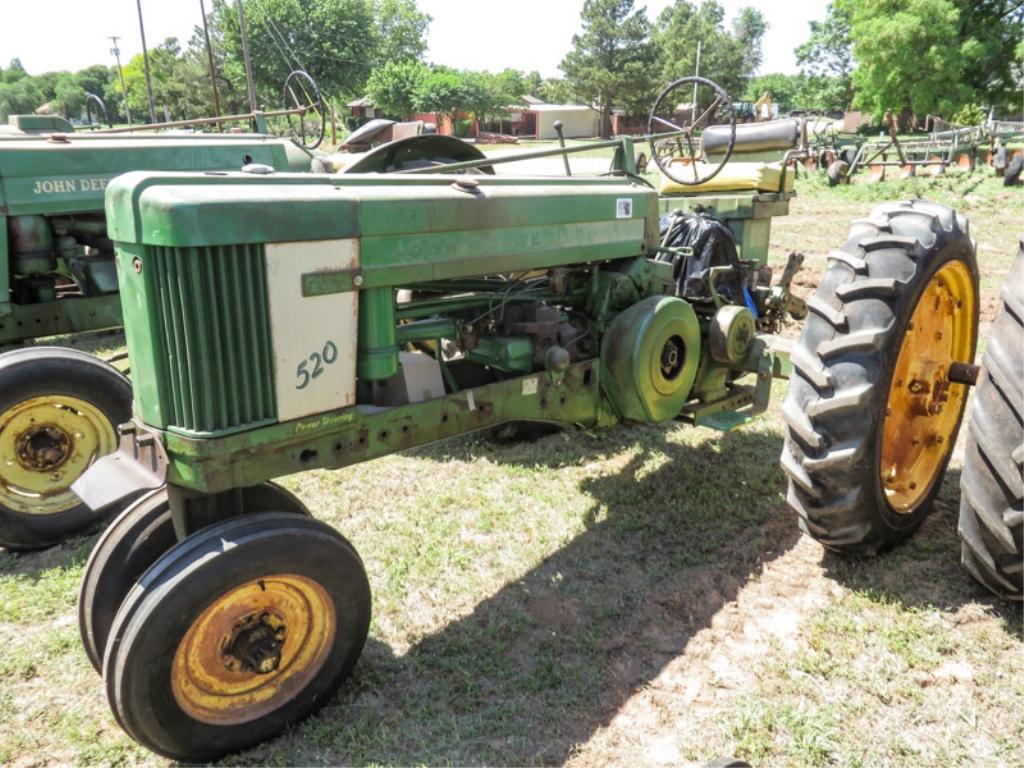 '57 520 row crop, gasoline, S# 5204911, unrestored