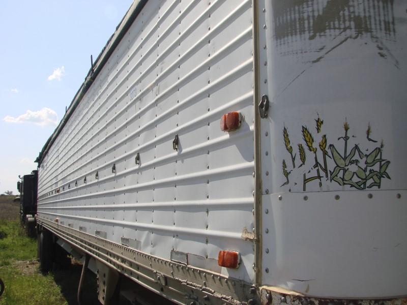 1980 Tempte 40’ grain trailer