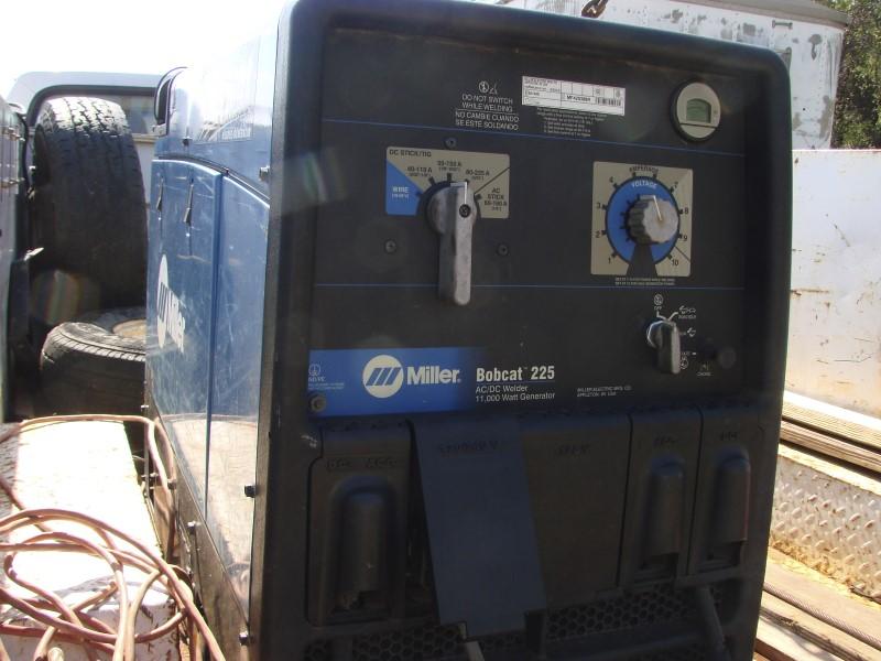 Miller Bobcat  port. welder/generator