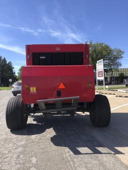 16 Massey Ferguson Baler