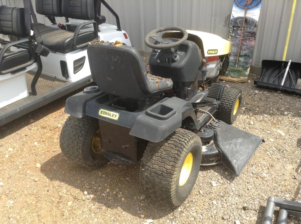 Stanley 19hp Hydro Automatic Riding Mower