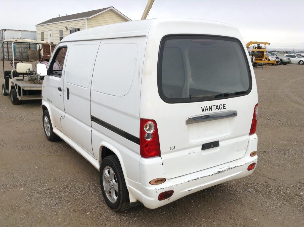 2009 Vantage Green Van