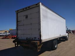 1999 International 4700 Sleeper Box Truck w/Lift G