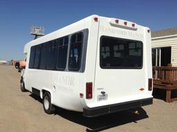 2004 Ford E-450 12 Passenger Handicap Transit Bus