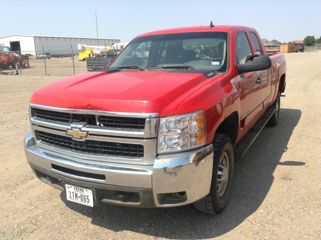 2008 Chevrolet 2500 Silverado Pickup Truck