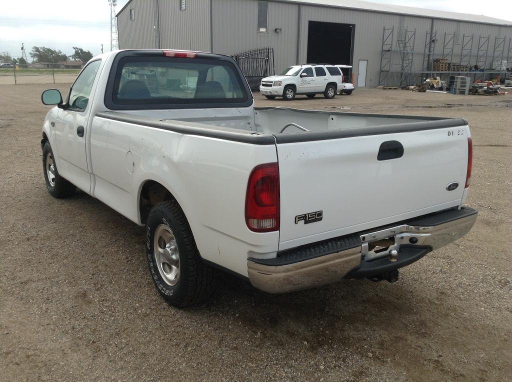 2004 Ford F-150 Heritage Pickup Truck