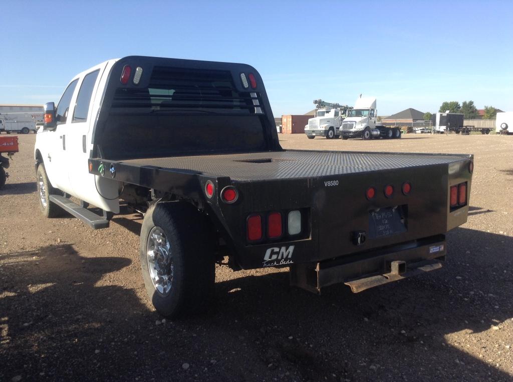 2012 Ford F-350 Super Duty Pickup Flat Bed Truck