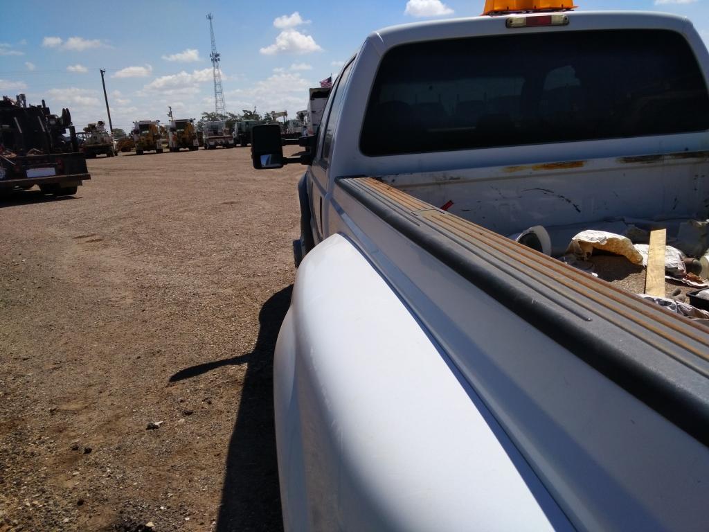 2009 Ford F-450 Super Duty Pickup Truck