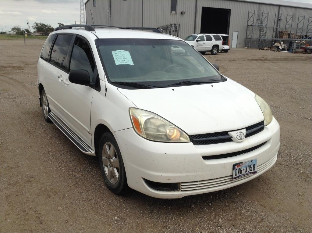 2005 Toyota Sienna Mini-Van Van