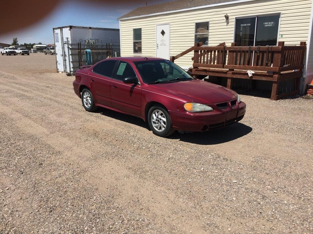 2004 Pontiac Grand Am Sedan Car