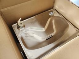 Elkay Water Drinking Fountain New In Box