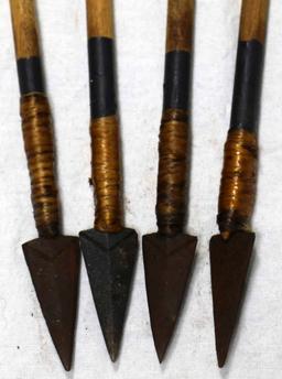 LOT OF LONG BOW & FOUR ARROWS W DECORATED QUIVER