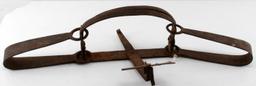 MODERATELY SIZED ANTIQUE FRONTIER ERA  BEAR TRAP