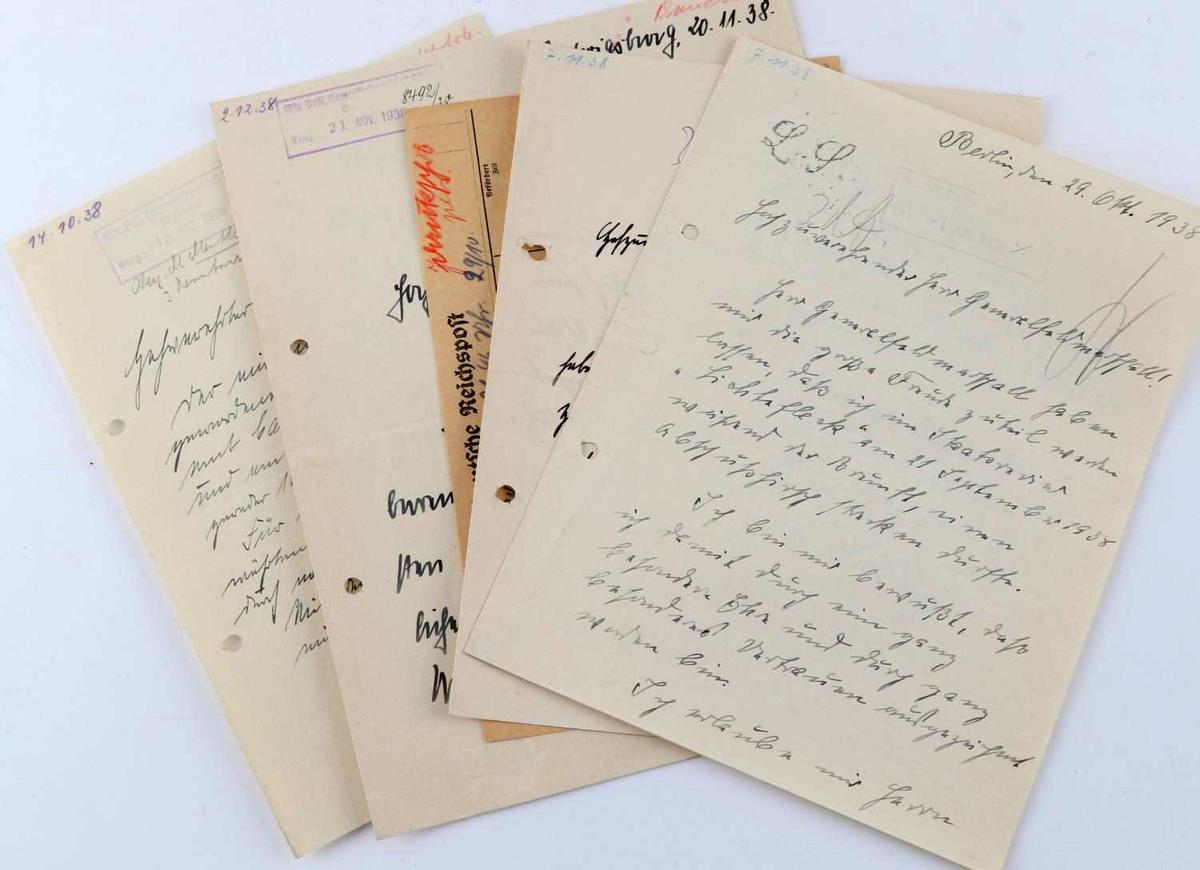 5 WWII DOCUMENTS 0R LETTERS TO HERMANN GORING