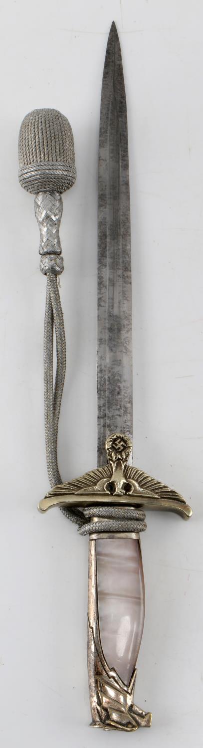 WWII GERMAN THIRD REICH GOVERNMENT OFFICIAL DAGGER