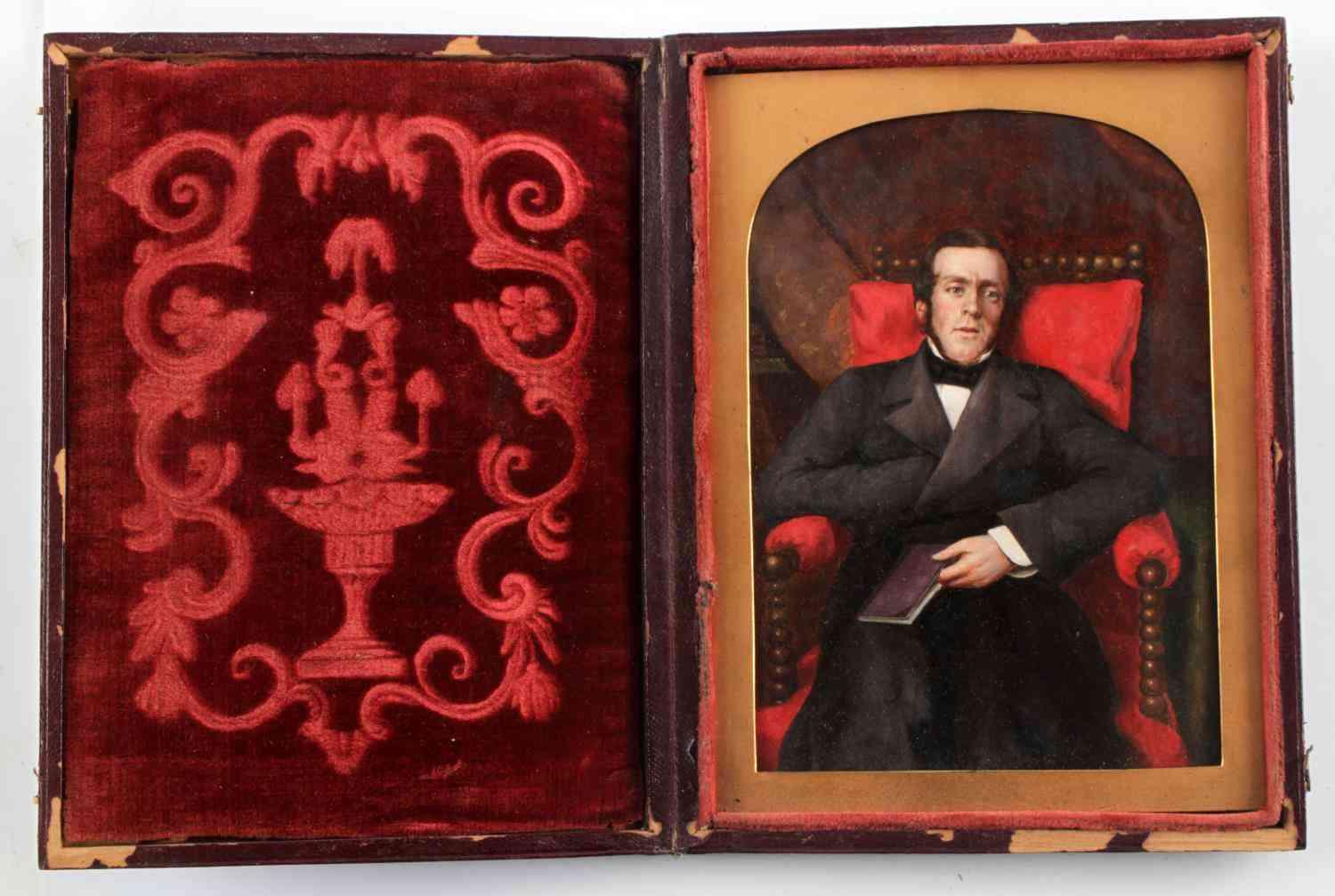 SEATED PORTRAIT MINIATURE IN TOOLED LEATHER CASE
