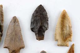 LOT OF 11 VARIOUS ARCHAIC STYLE ARROWHEADS