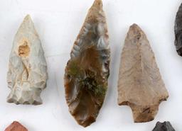 LOT OF 11 VARIOUS ARCHAIC STYLE ARROWHEADS